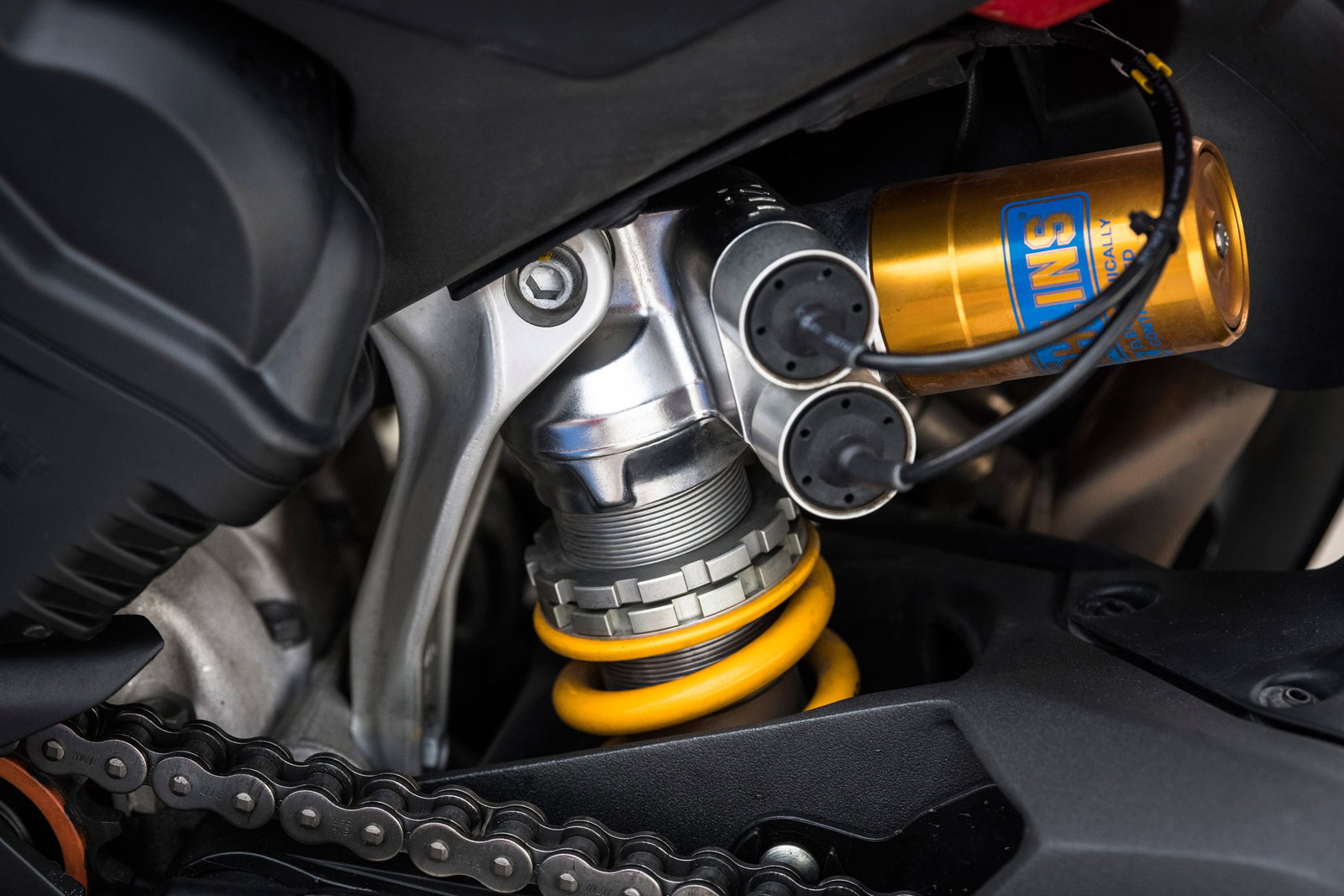 Panigale V4S (2022) review | Visordown